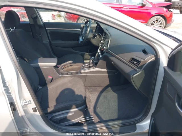 Hyundai Elantra Value Edition 2019 5NPD84LF3KH453830 Image 5