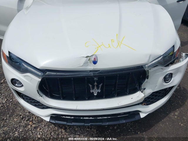 ZN661XUL0HX246715 Maserati Levante