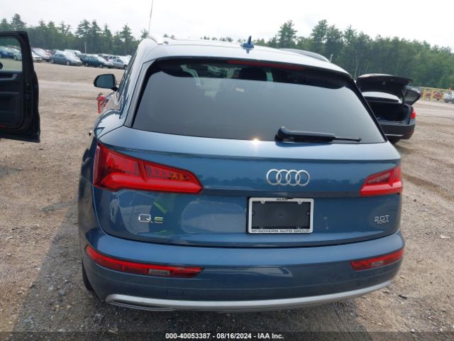 WA1BNAFY3J2019137 Audi Q5 2.0t Premium/2.0t Tech Premium