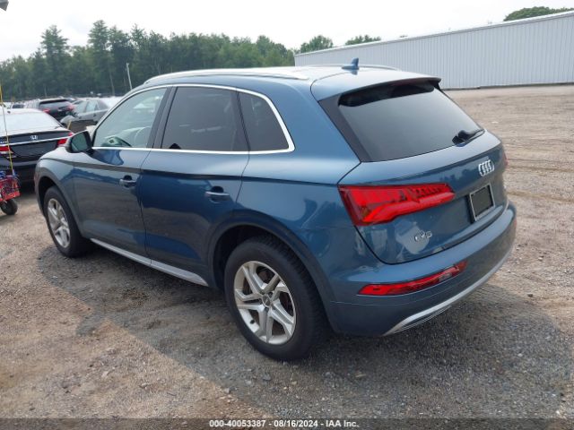 WA1BNAFY3J2019137 Audi Q5 2.0t Premium/2.0t Tech Premium