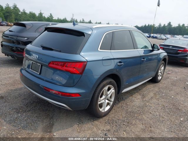WA1BNAFY3J2019137 Audi Q5 2.0t Premium/2.0t Tech Premium