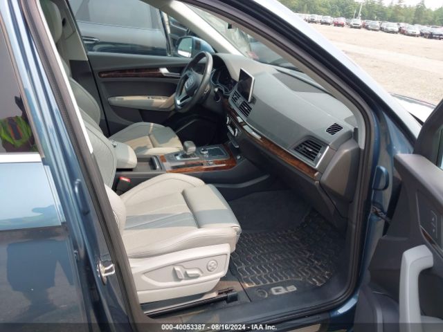 WA1BNAFY3J2019137 Audi Q5 2.0t Premium/2.0t Tech Premium