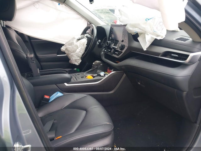 Toyota Highlander Xle 2022 5TDHZRBH6NS219470 Image 5