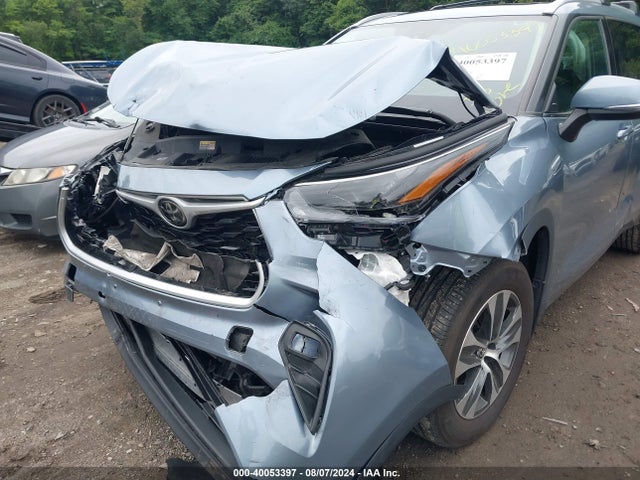 Toyota Highlander Xle 2022 5TDHZRBH6NS219470 Image 6
