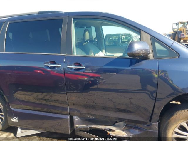 5TDYZ3DC8KS001508 Toyota Sienna Xle 8 Passenger