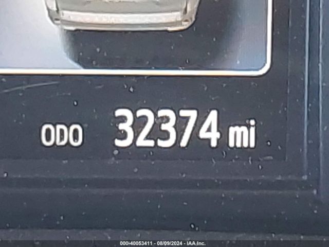 5TDYZ3DC8KS001508 Toyota Sienna Xle 8 Passenger