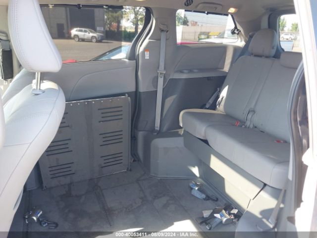 5TDYZ3DC8KS001508 Toyota Sienna Xle 8 Passenger