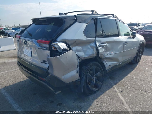 JTMEWRFV2KJ020999 Toyota Rav4 Hybrid Xse