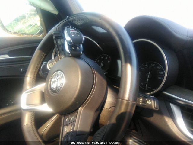ZASPAKBN4P7D49798 Alfa Romeo Stelvio Ti Awd