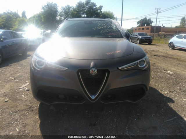ZASPAKBN4P7D49798 Alfa Romeo Stelvio Ti Awd