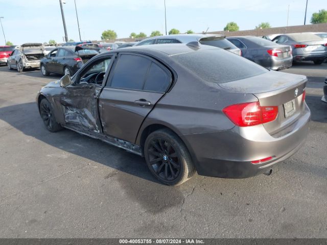 WBA3B1C53EPV79355 BMW 320i