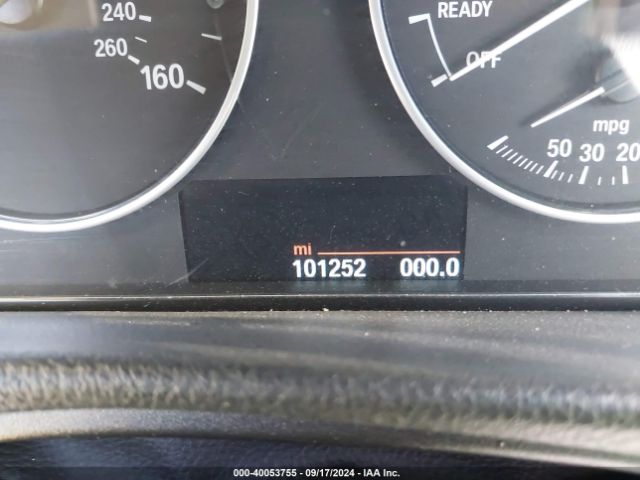 WBA3B1C53EPV79355 BMW 320i