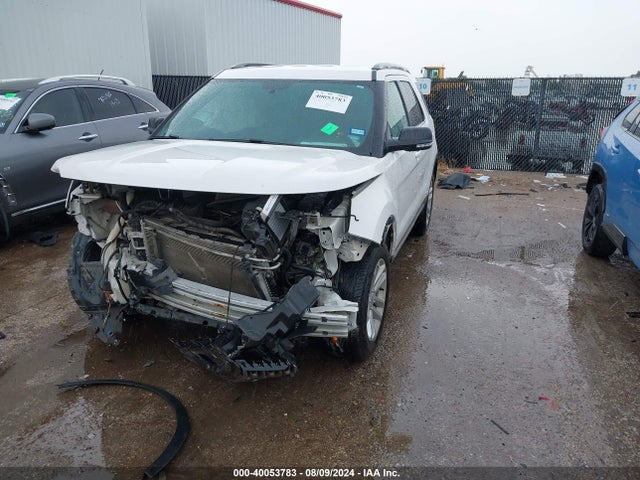 Ford EXPLORER XLT 2017 1FM5K7D87HGD97858 Image 2