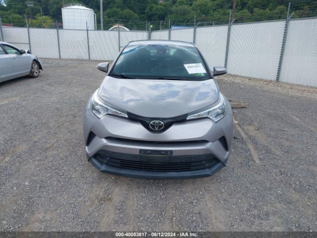 NMTKHMBXXJR015489 Toyota C-HR XLE