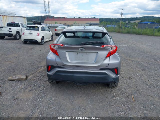 NMTKHMBXXJR015489 Toyota C-HR XLE