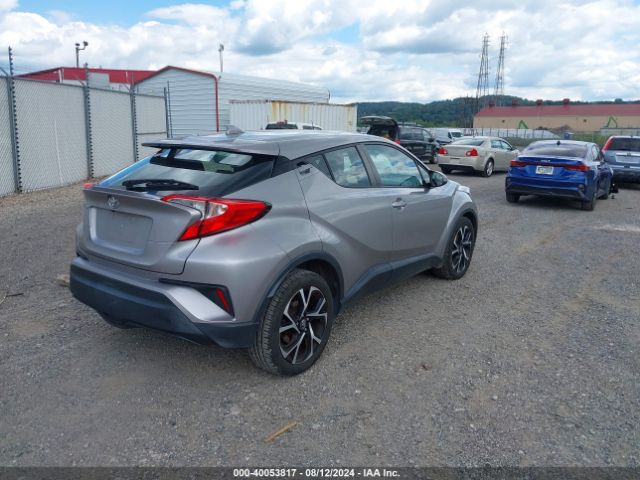 NMTKHMBXXJR015489 Toyota C-HR XLE