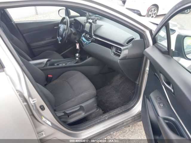 NMTKHMBXXJR015489 Toyota C-HR XLE