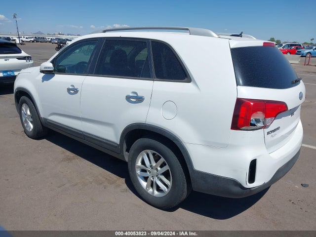 KIA Sorento Lx V6 2015 5XYKT4A77FG620575 Image 3