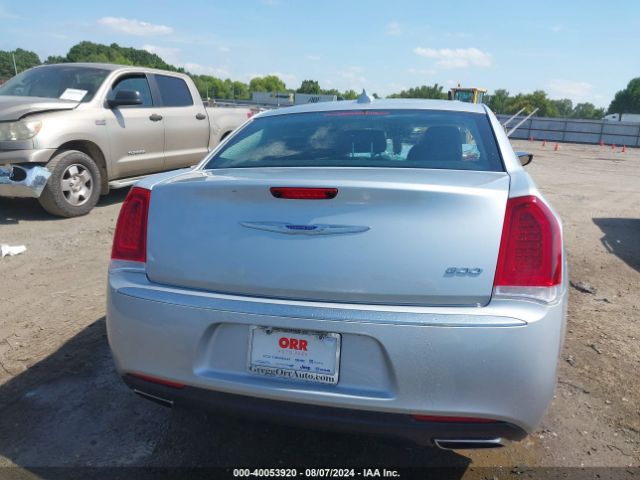 2C3CCAAG9LH239296 Chrysler 300 Touring L