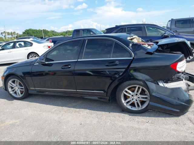 WDDGF8AB0EA941368 Mercedes-Benz C 300