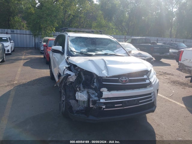 Toyota Highlander Xle 2017 5TDJZRFH2HS427507 Image 12
