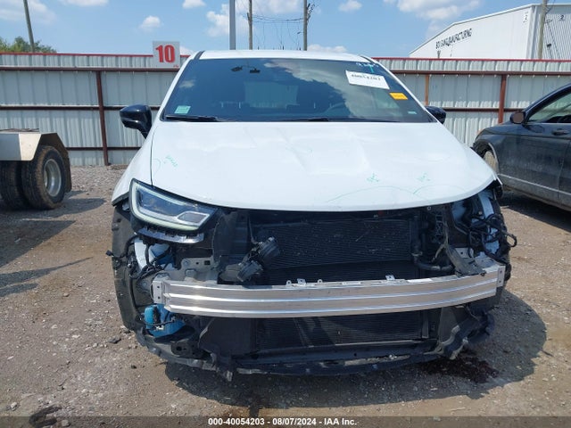 Chrysler Pacifica Hybrid Select 2024 2C4RC1S72RR109285 Image 13