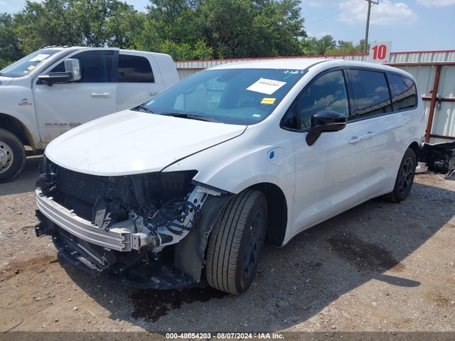 Chrysler Pacifica Hybrid Select 2024 2C4RC1S72RR109285 Image 2