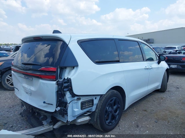 Chrysler Pacifica Hybrid Select 2024 2C4RC1S72RR109285 Image 4