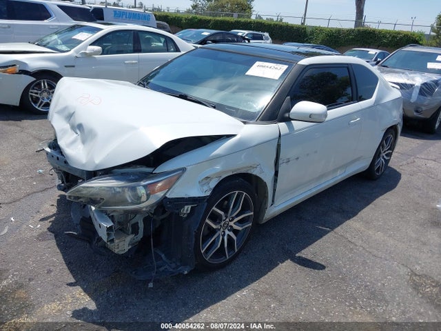 JTKJF5C71FJ013411 Scion TC