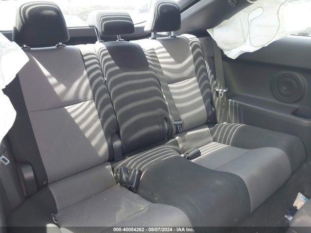 JTKJF5C71FJ013411 Scion TC