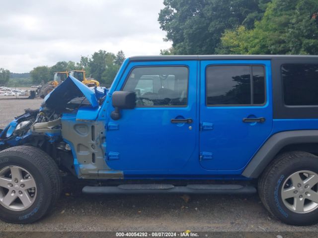 1C4BJWDG7GL203167 Jeep Wrangler Unlimited Sport