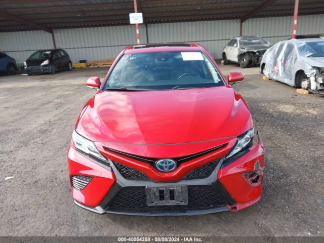 4T1B21HK8KU011172 Toyota Camry Hybrid Se