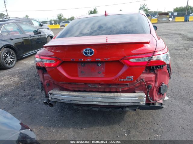 4T1B21HK8KU011172 Toyota Camry Hybrid Se