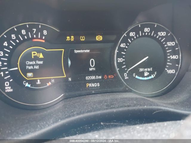 5LMCJ3D90KUL01814 Lincoln Mkc Reserve