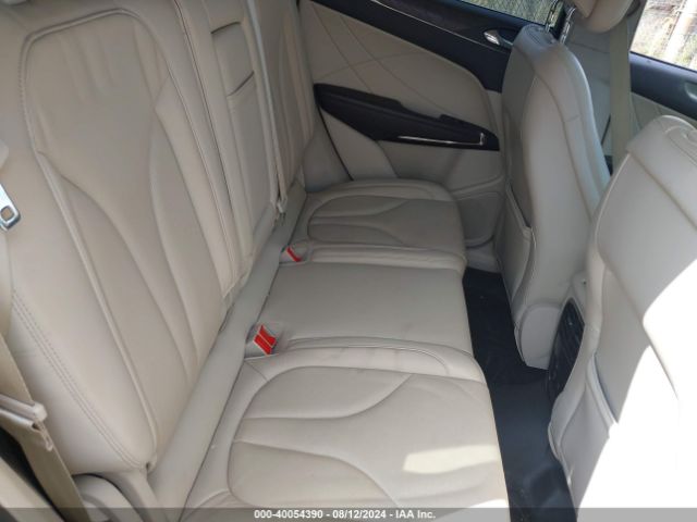 5LMCJ3D90KUL01814 Lincoln Mkc Reserve