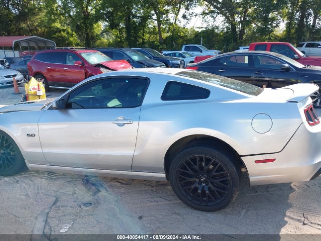 1ZVBP8CFXE5225777 Ford Mustang Gt Premium