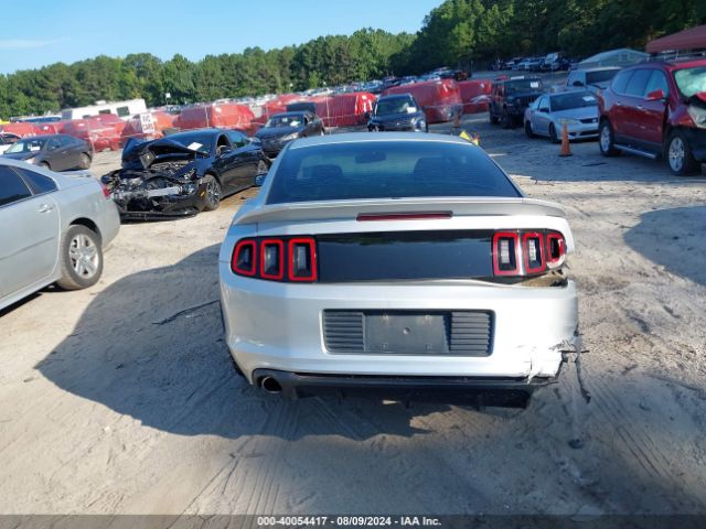 1ZVBP8CFXE5225777 Ford Mustang Gt Premium