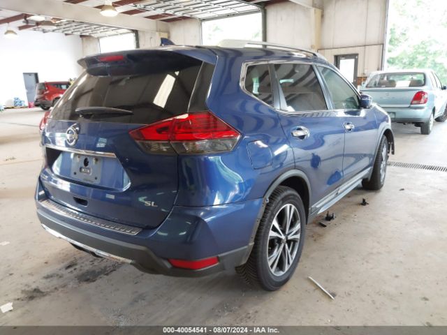 5N1AT2MT0HC836165 Nissan Rogue Sl
