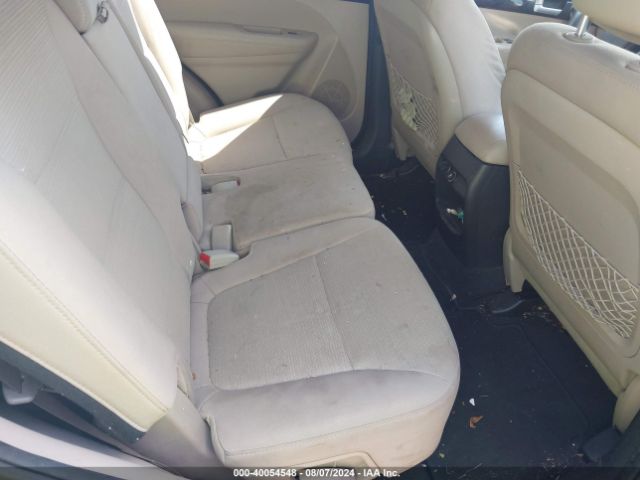 5XYKT3A6XFG583748 KIA SORENTO LX
