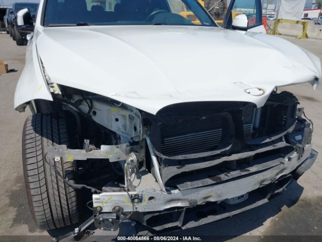 5UXKT0C50J0W00802 BMW X5 Xdr40e