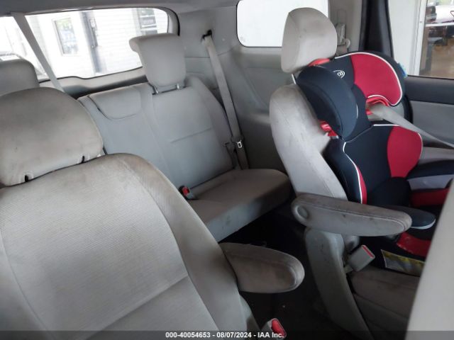 KNDMB5C16F6037217 KIA SEDONA LX