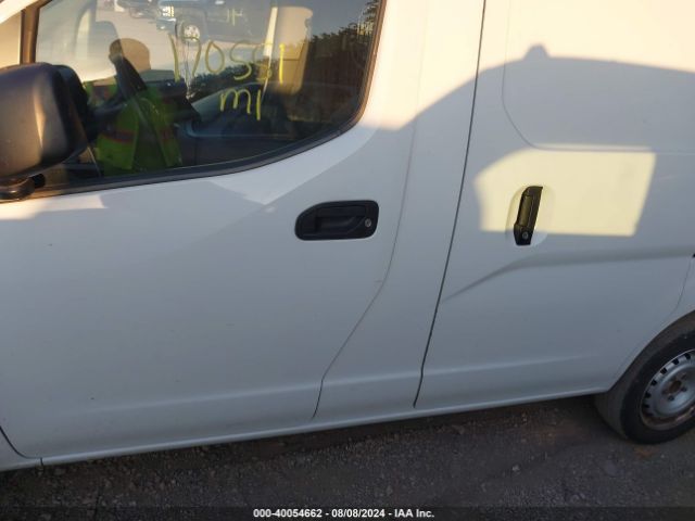 3N6CM0KN9KK696490 Nissan Nv200 S