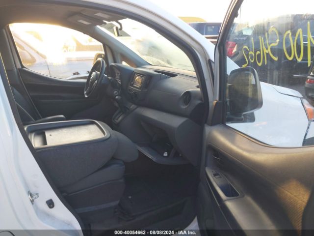 3N6CM0KN9KK696490 Nissan Nv200 S