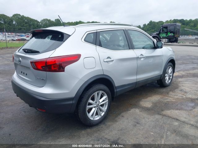 JN1BJ1CR9KW310883 Nissan Rogue Sport Sv