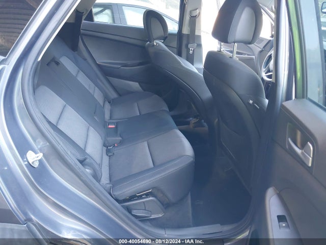 Hyundai TUCSON SE 2017 KM8J23A46HU290472 Image 8