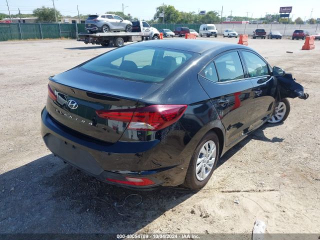 5NPD74LFXKH432329 Hyundai ELANTRA SE