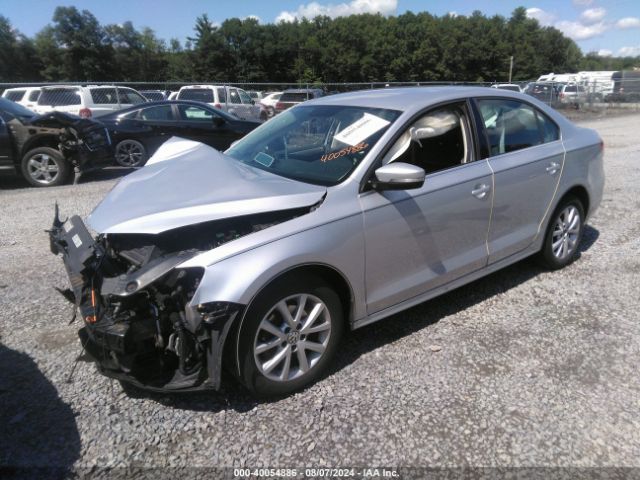 3VWD17AJ8EM330856 Volkswagen JETTA SE