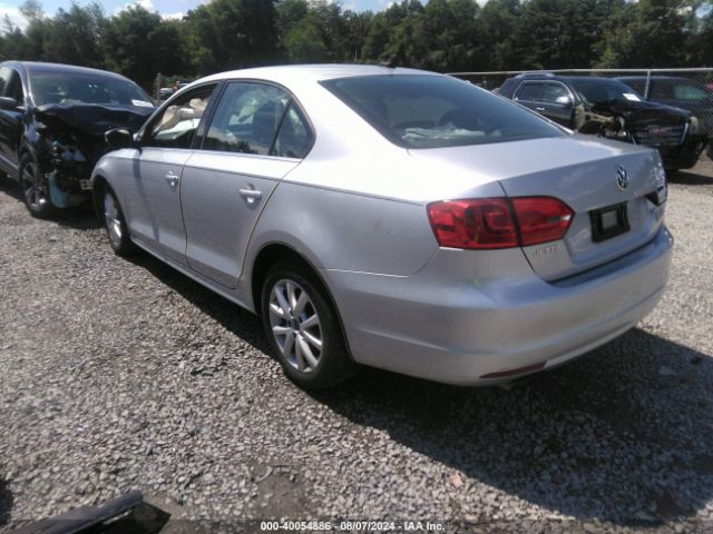 3VWD17AJ8EM330856 Volkswagen JETTA SE