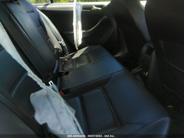 3VWD17AJ8EM330856 Volkswagen JETTA SE