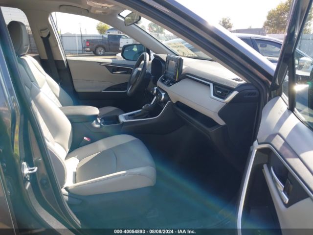 2T3A1RFVXMC178784 Toyota Rav4 Xle Premium